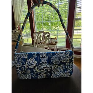 VERA BRADLEY PURSE pocketbook  nwt BLUE WHITE CLUTCH
